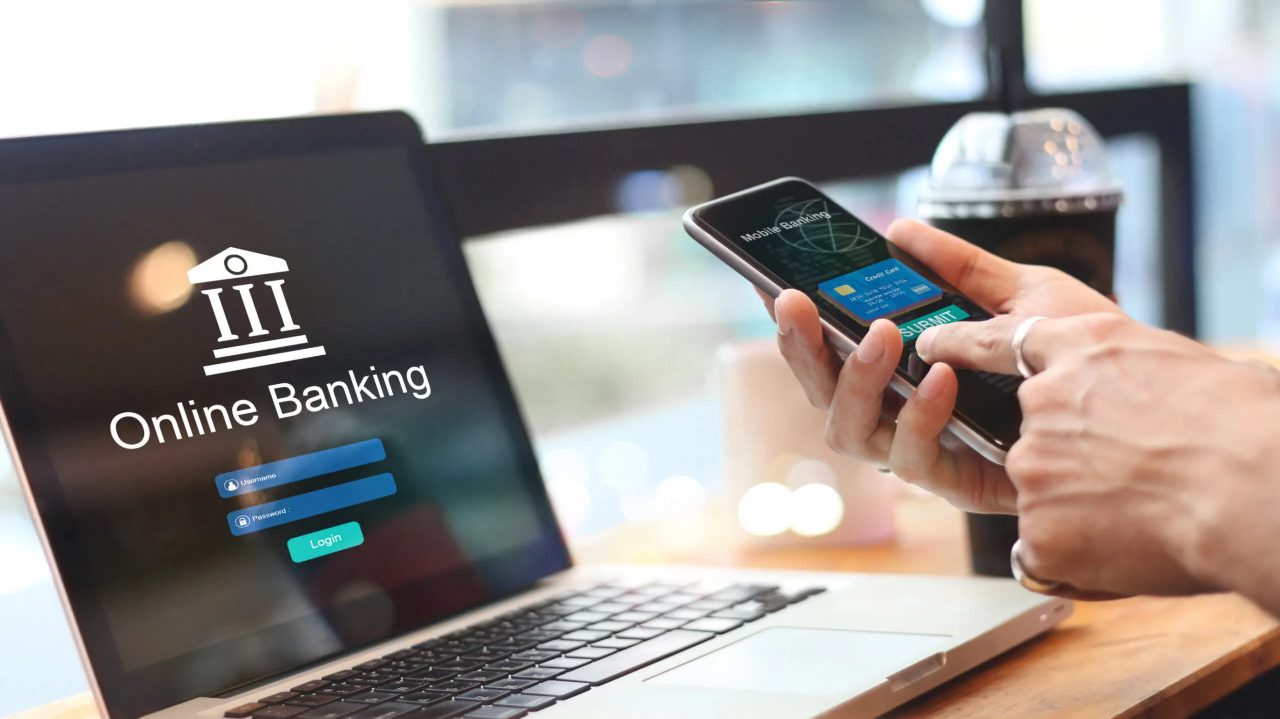 The Best Online Banks for Small Business and E-Commerce